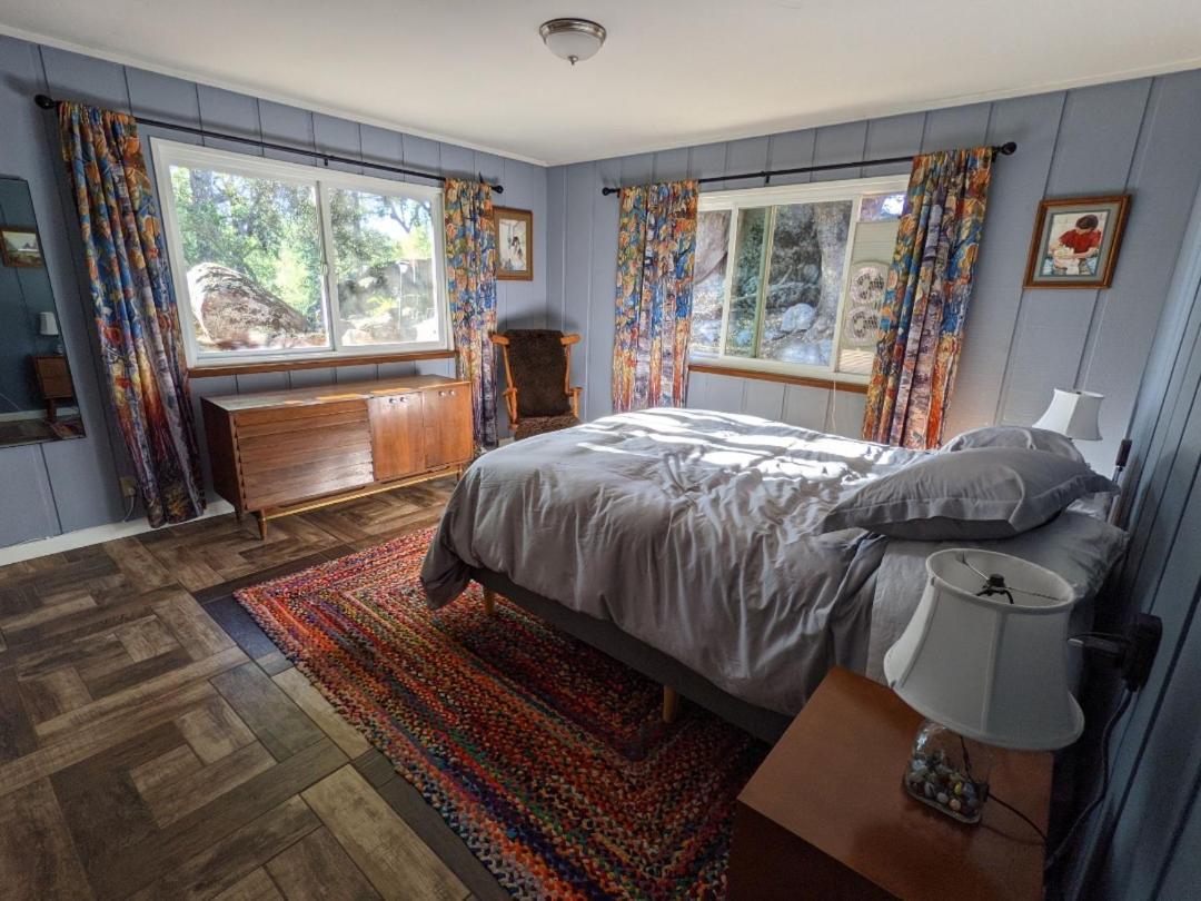 Sleeping Wolf Guest House Окгерст Екстер'єр фото